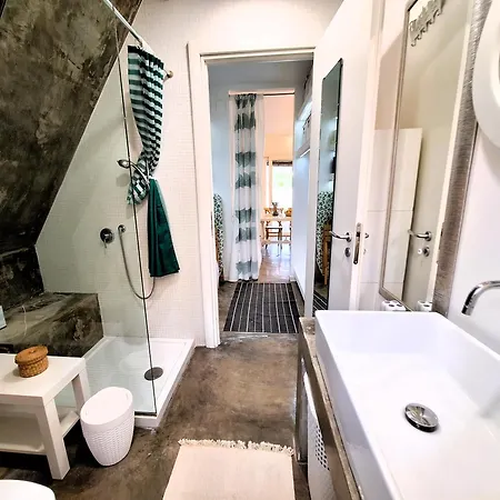 Tepee Villa *